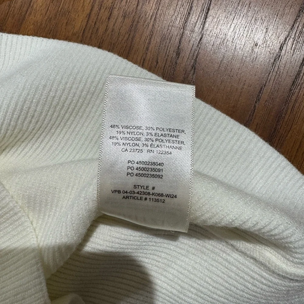 Aritzia Wilfred Nola Sweater in Light Birch Size L Wonder Yarn Slim‎ Fit Winter - Picture 8 of 11